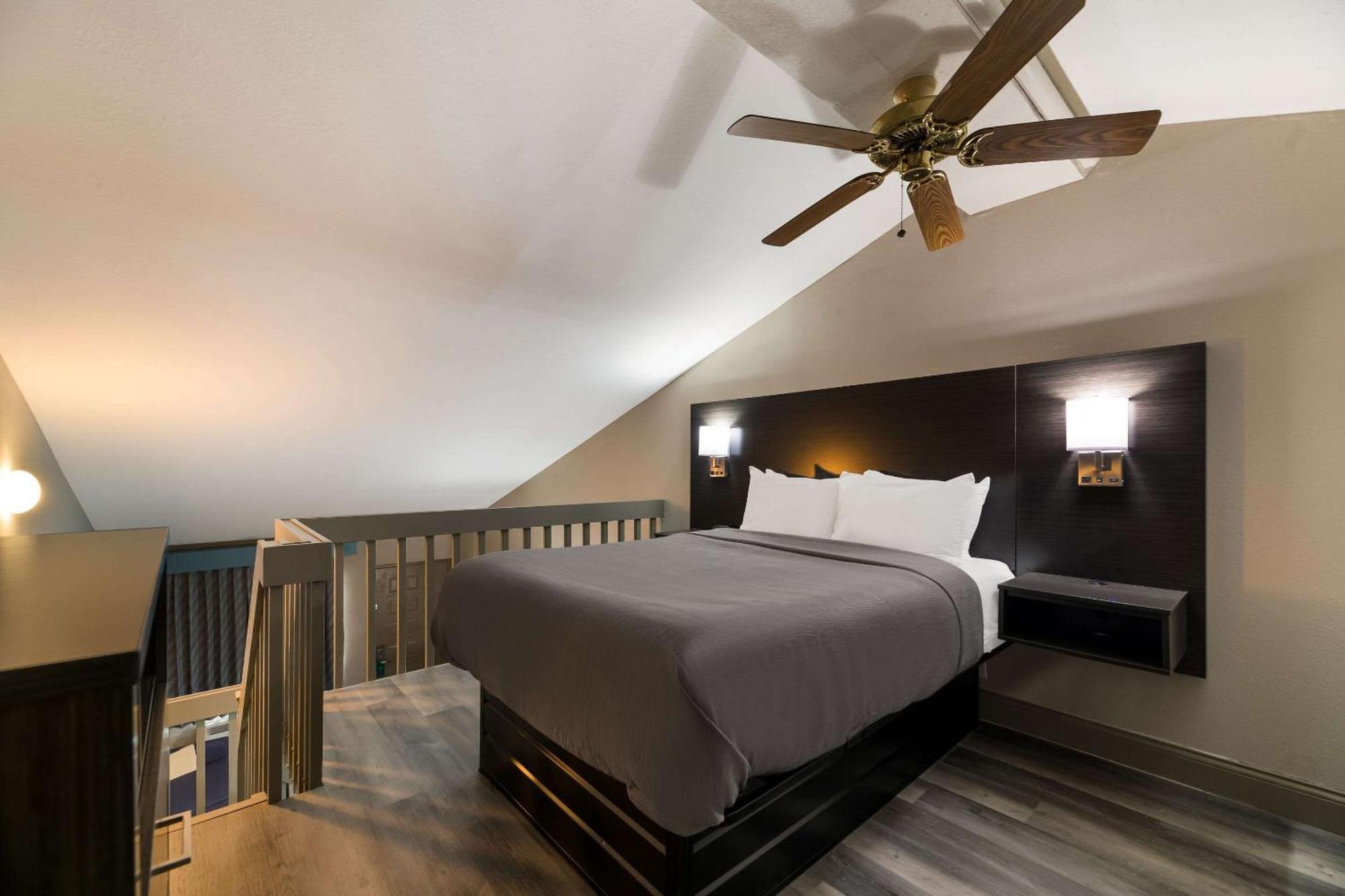 Hotel Quality & Orlando-north 2*