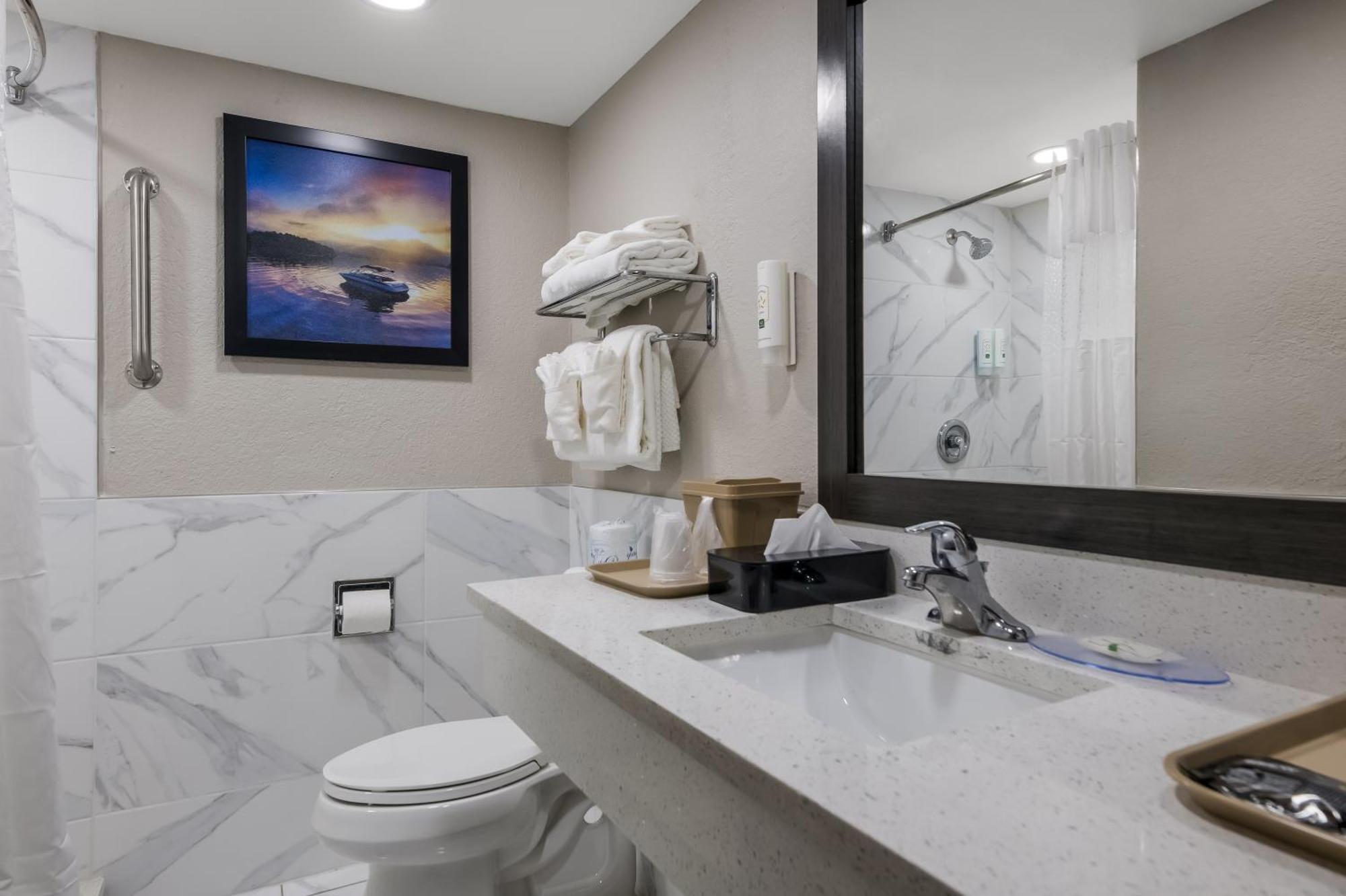 Quality & Orlando-north Hotel 2*